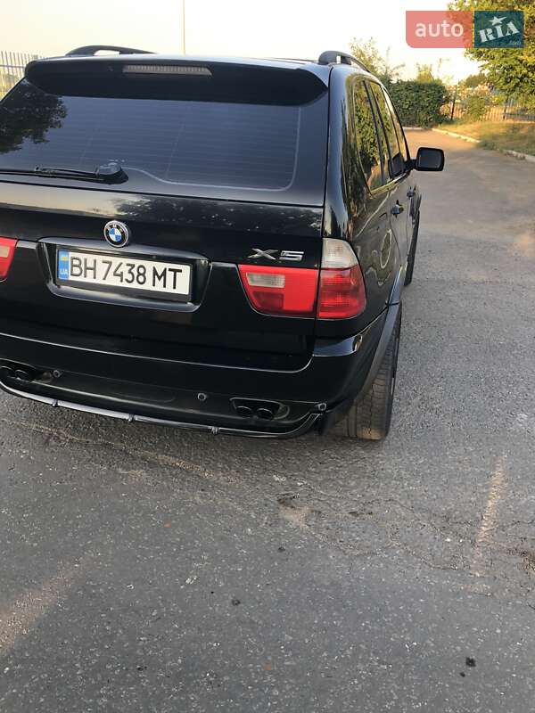 Внедорожник / Кроссовер BMW X5 2005 в Одессе
