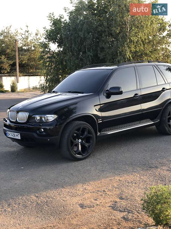 Внедорожник / Кроссовер BMW X5 2005 в Одессе
