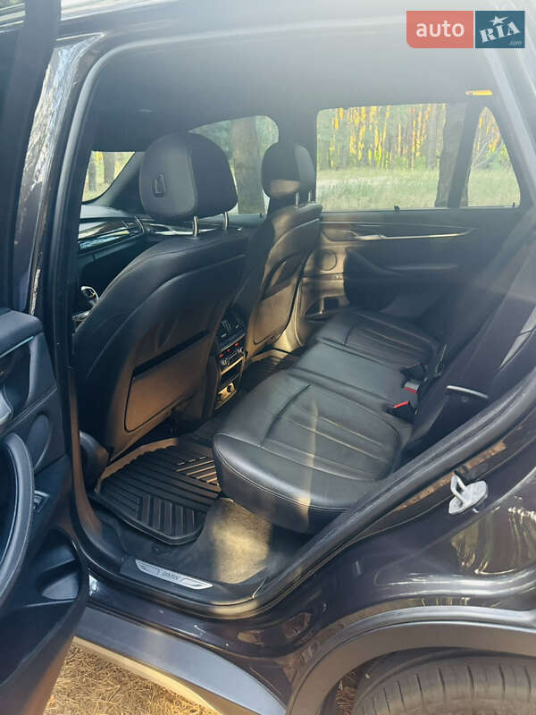 Внедорожник / Кроссовер BMW X5 2017 в Каменском