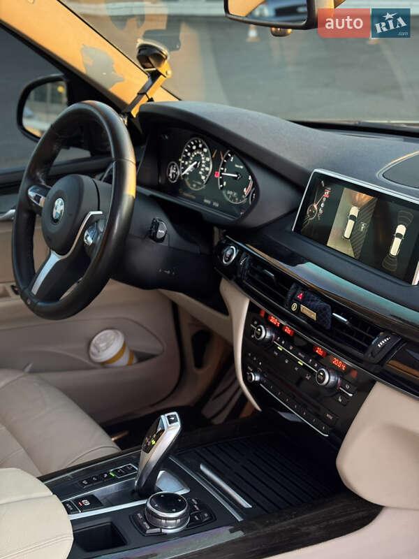 Внедорожник / Кроссовер BMW X5 2014 в Киеве