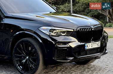 Внедорожник / Кроссовер BMW X5 2021 в 
