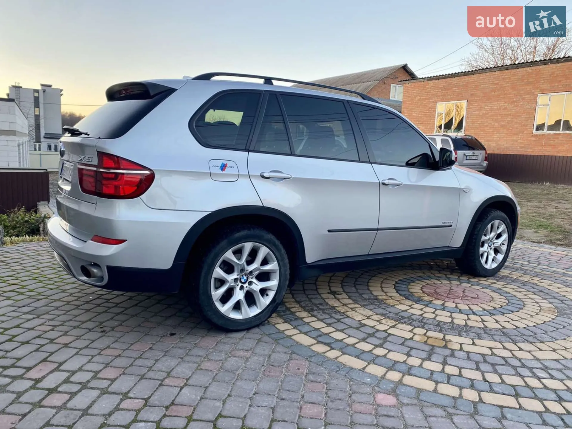 2010 BMW X5 - мініатюра 76