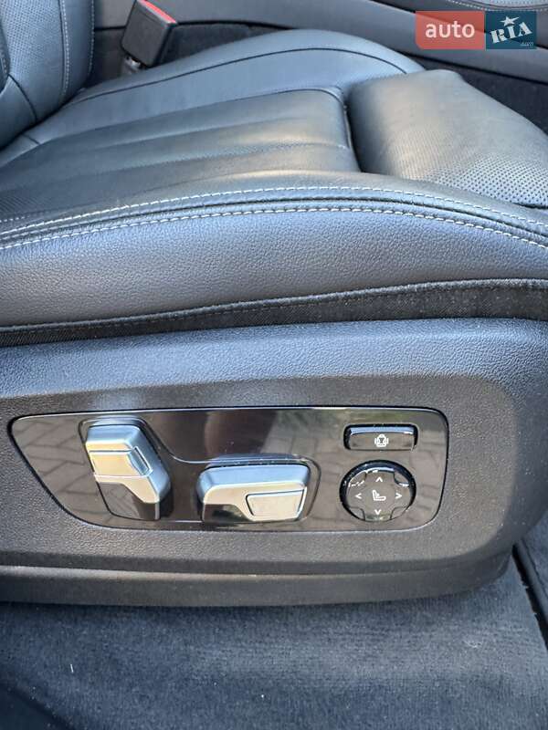 Внедорожник / Кроссовер BMW X5 2020 в Нововолынске