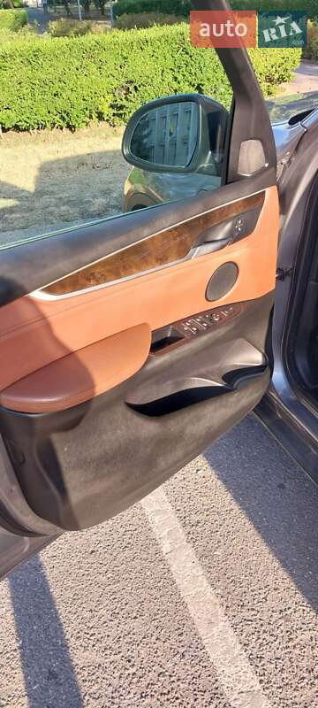 Внедорожник / Кроссовер BMW X5 2015 в Одессе