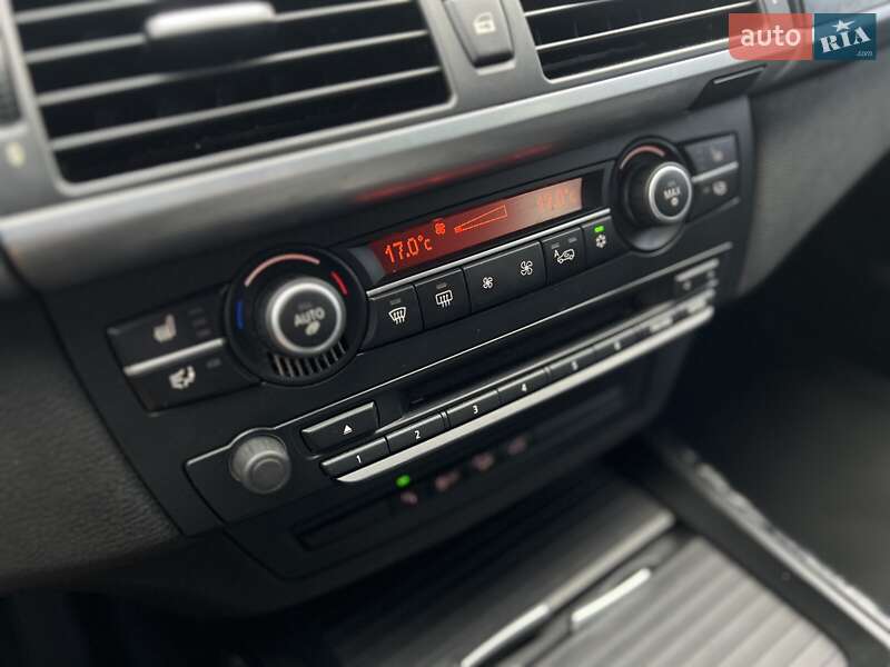 Внедорожник / Кроссовер BMW X5 2012 в Луцке