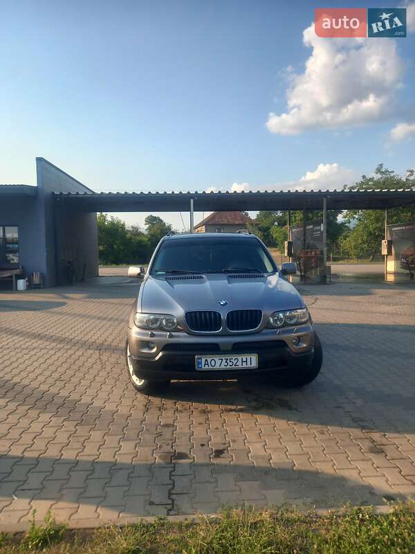 BMW X5 2004 BMW X5 2004