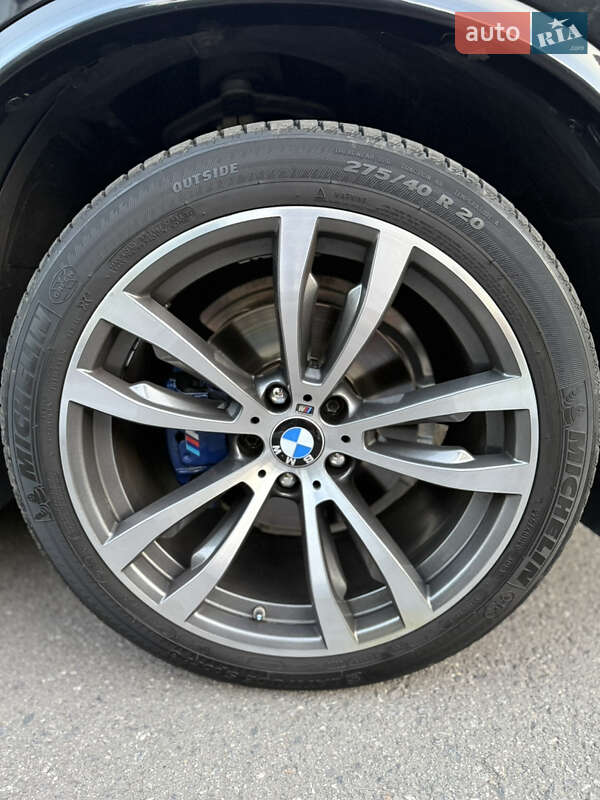 Позашляховик / Кросовер BMW X5 2016 в Чернівцях