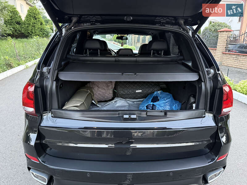 Позашляховик / Кросовер BMW X5 2016 в Чернівцях