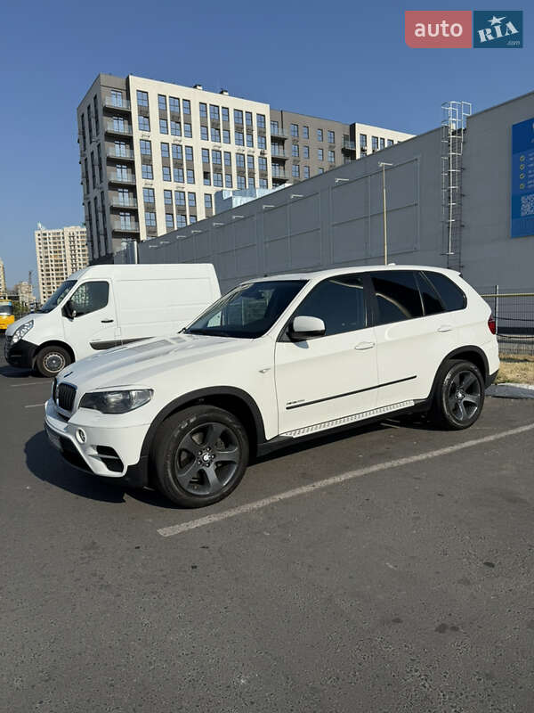Внедорожник / Кроссовер BMW X5 2010 в Одессе фото 4 Внедорожник / Кроссовер BMW X5 2010 в Одессе