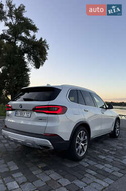 Внедорожник / Кроссовер BMW X5 2020 в 