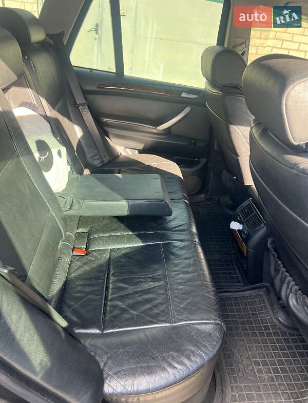 Внедорожник / Кроссовер BMW X5 2003 в Киеве