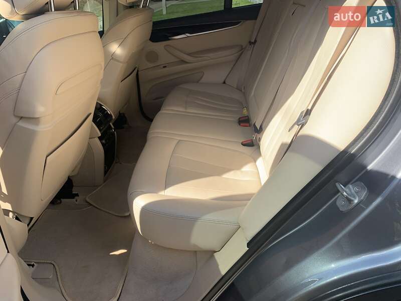 Позашляховик / Кросовер BMW X5 2015 в Смілі