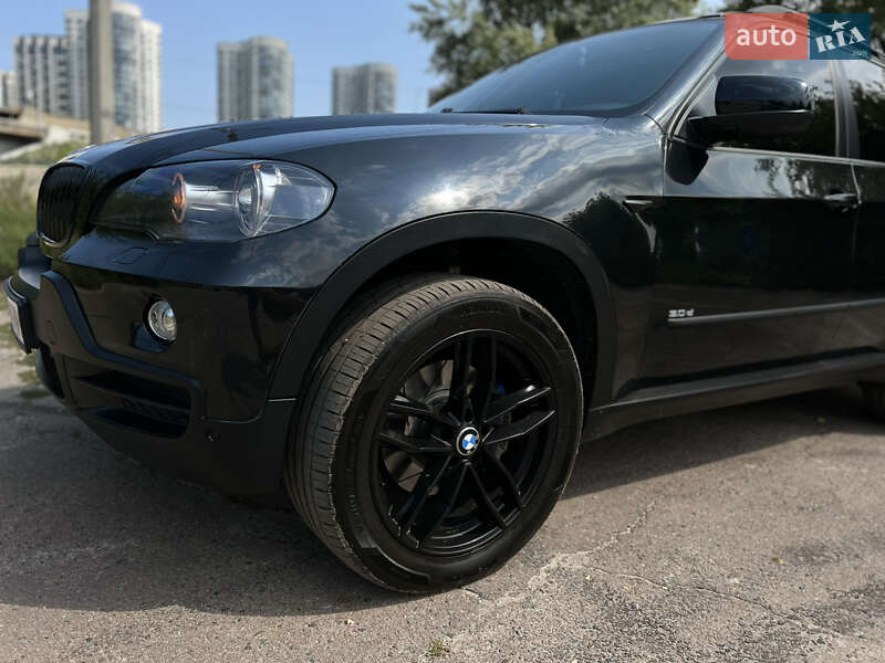 Внедорожник / Кроссовер BMW X5 2008 в Киеве
