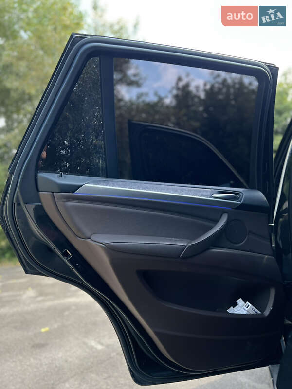 Внедорожник / Кроссовер BMW X5 2008 в Киеве