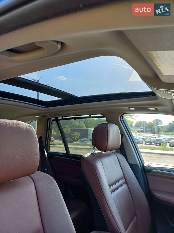 Внедорожник / Кроссовер BMW X5 2010 в Балте