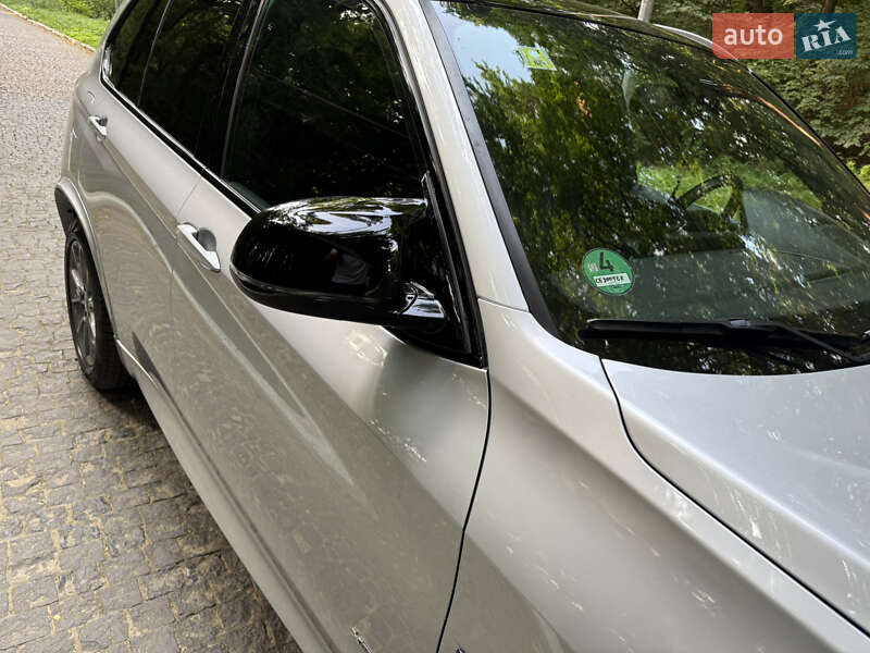 Позашляховик / Кросовер BMW X5 2018 в Чернівцях