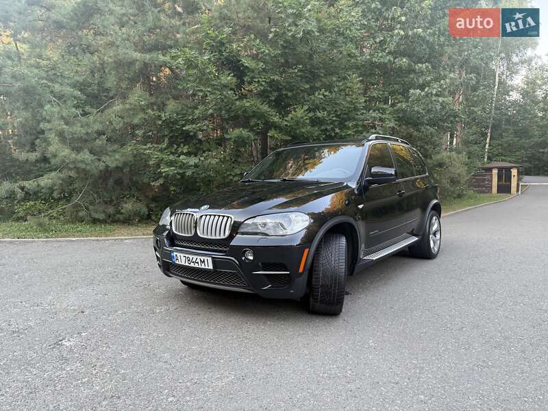 Внедорожник / Кроссовер BMW X5 2012 в Киеве