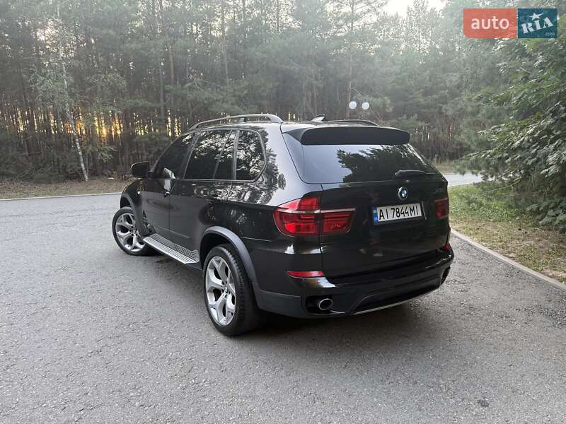 Внедорожник / Кроссовер BMW X5 2012 в Киеве