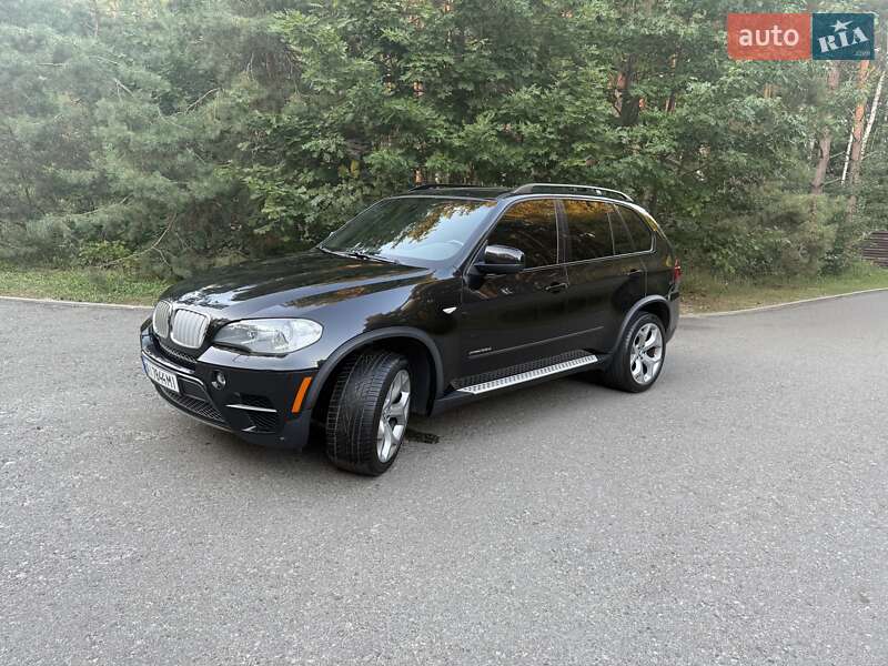 Внедорожник / Кроссовер BMW X5 2012 в Киеве