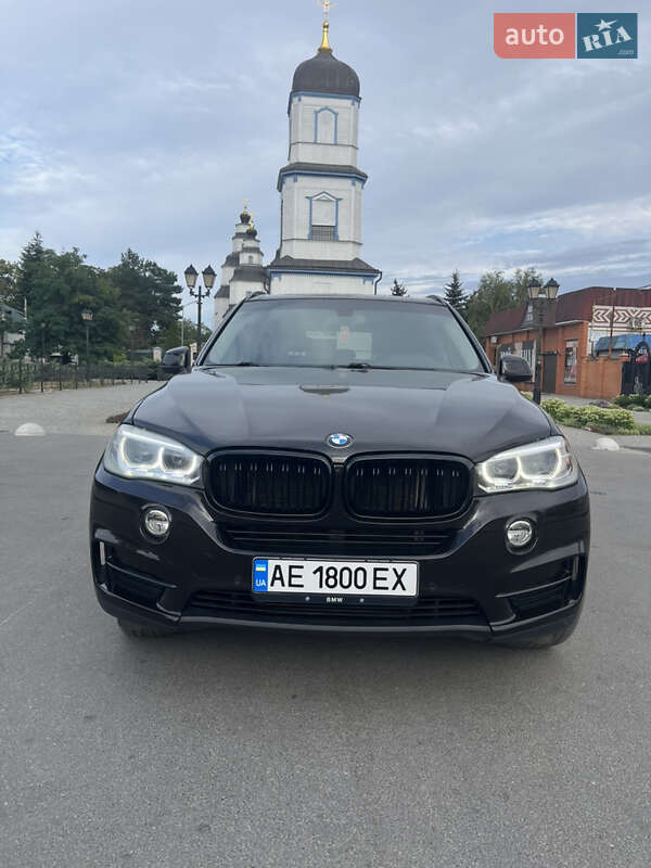 Внедорожник / Кроссовер BMW X5 2013 в Новомосковске