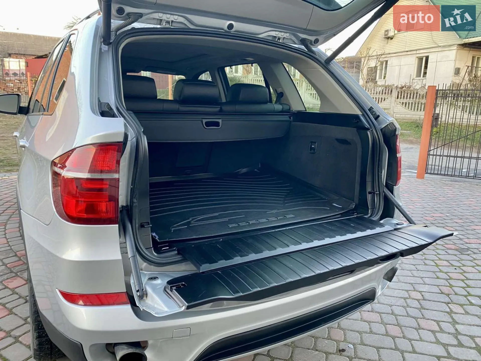 2010 BMW X5 - мініатюра 6