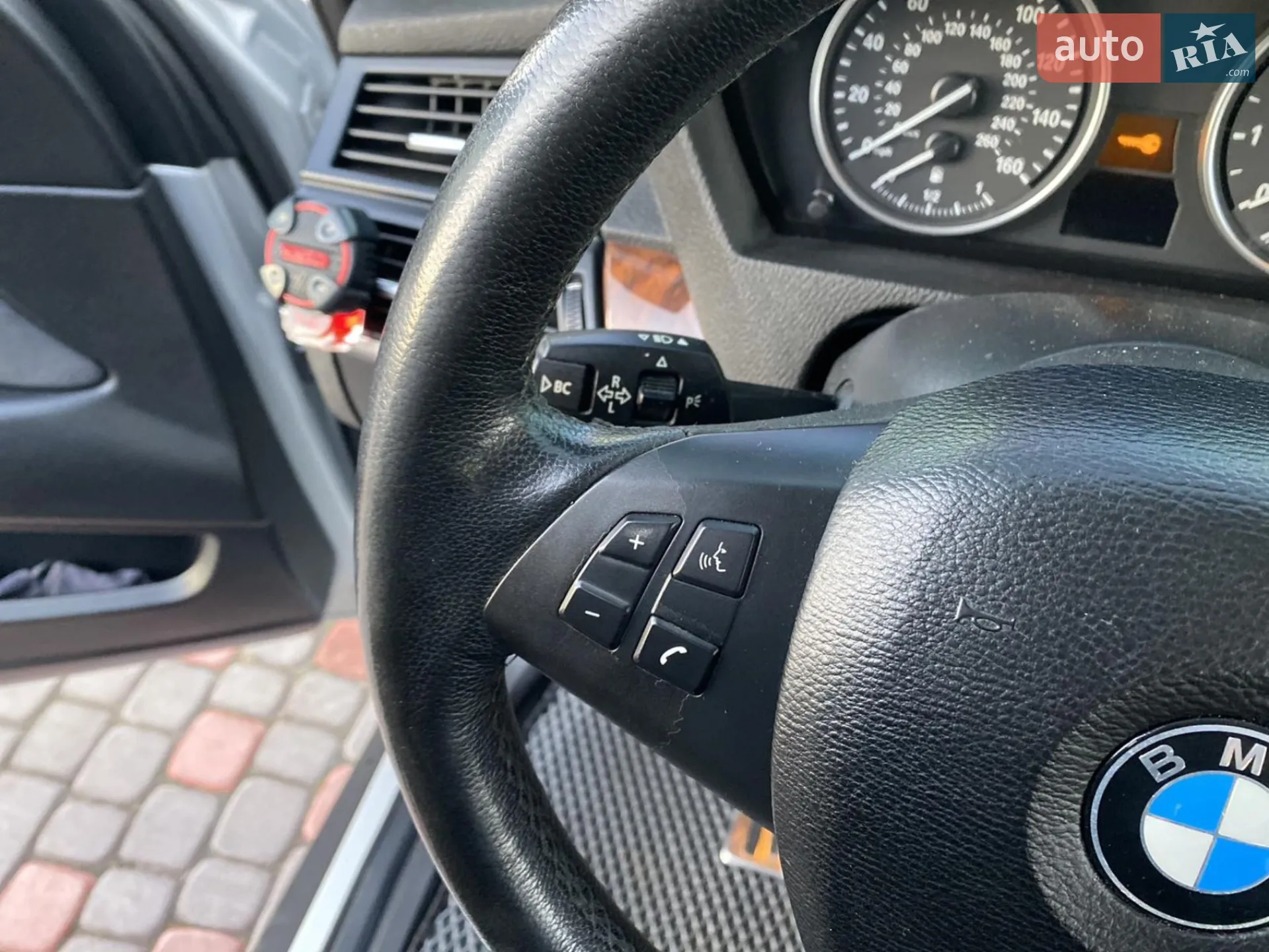 2010 BMW X5 - мініатюра 12