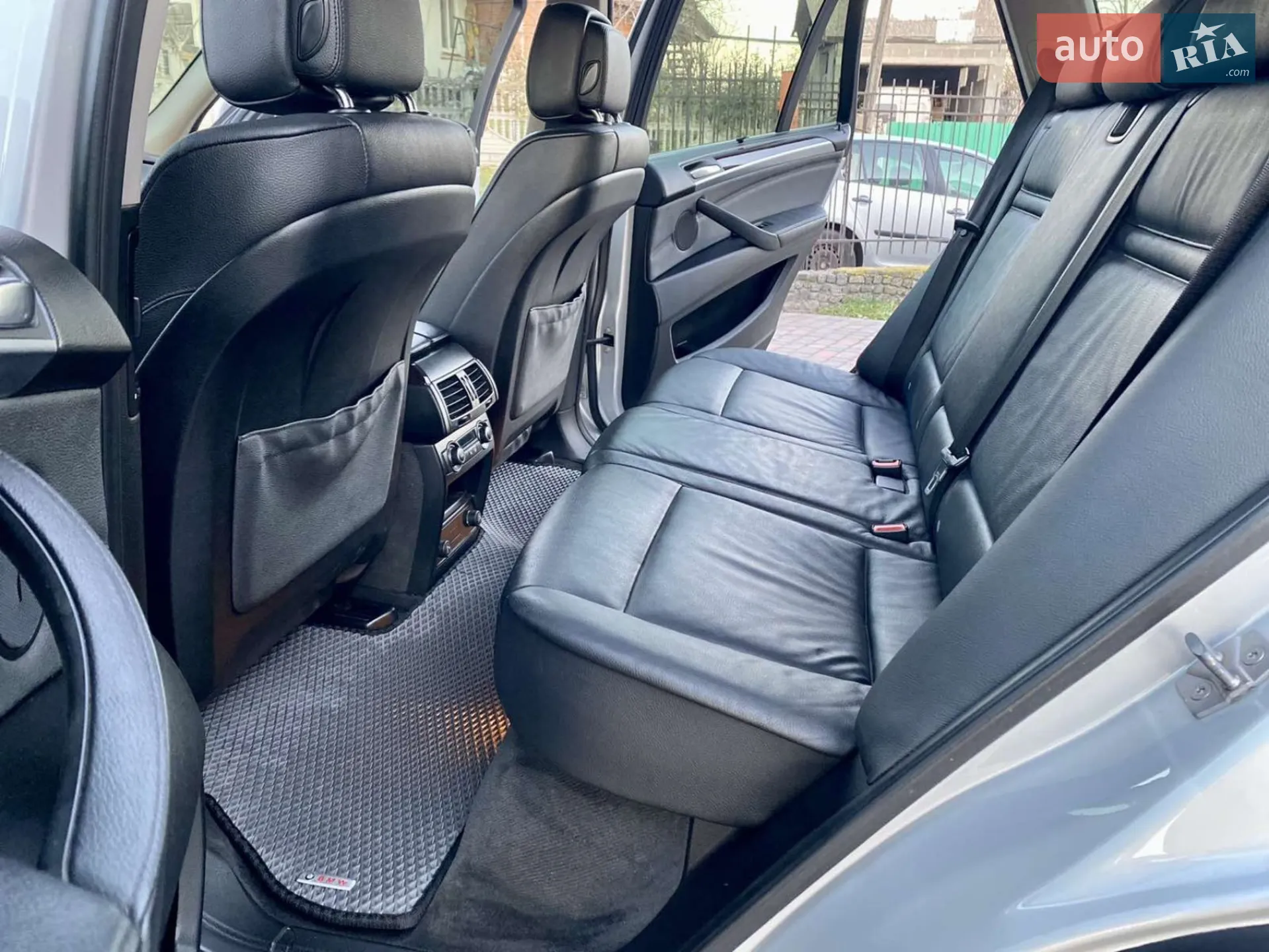 2010 BMW X5 - мініатюра 46