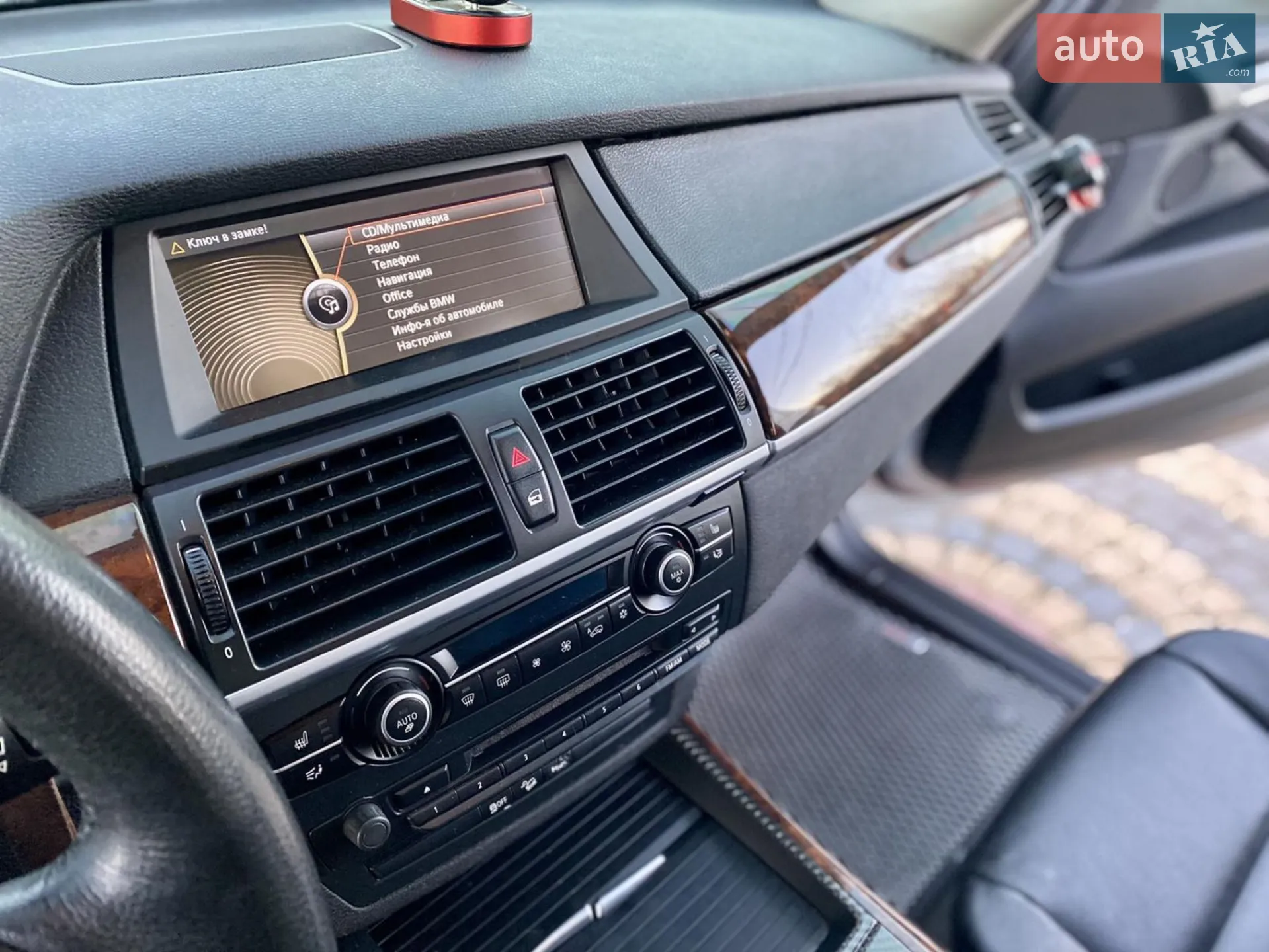 2010 BMW X5 - мініатюра 47