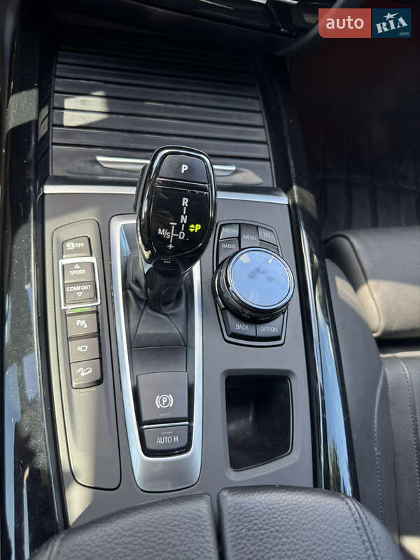 Позашляховик / Кросовер BMW X5 2015 в Києві