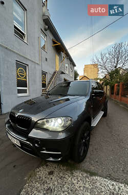 Внедорожник / Кроссовер BMW X5 2011 в Черноморске