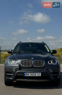 Позашляховик / Кросовер BMW X5 2012 в Рівному