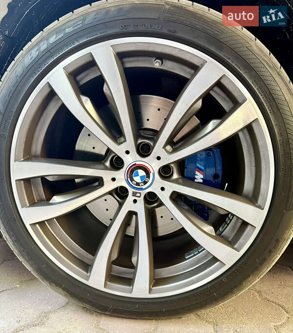 Внедорожник / Кроссовер BMW X5 2015 в Одессе