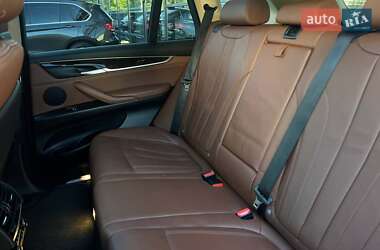 Внедорожник / Кроссовер BMW X5 2015 в 