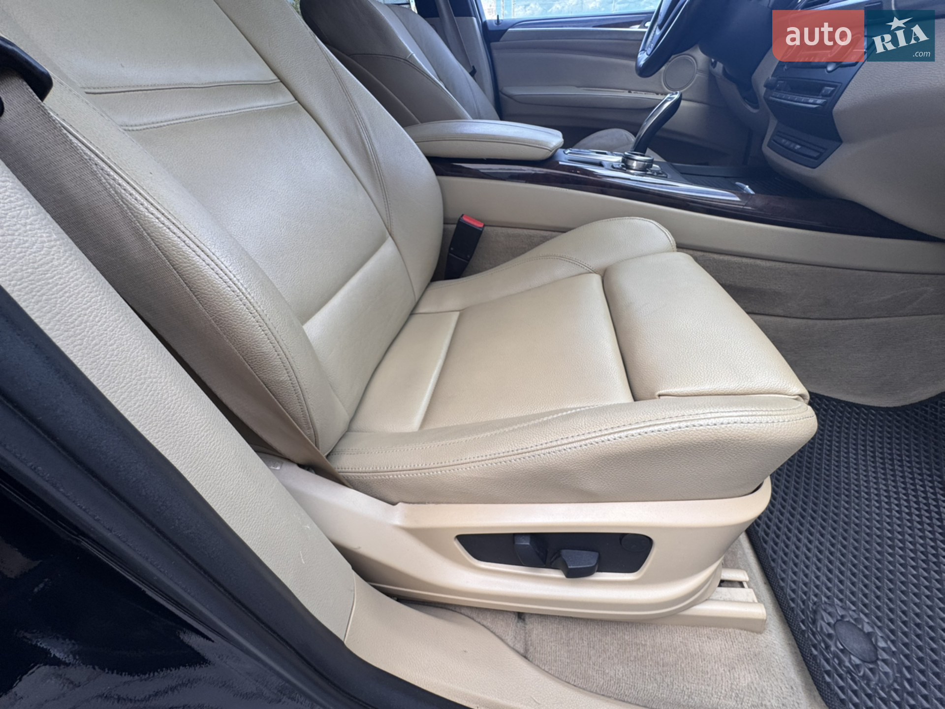 2010 BMW X5 - мініатюра 33