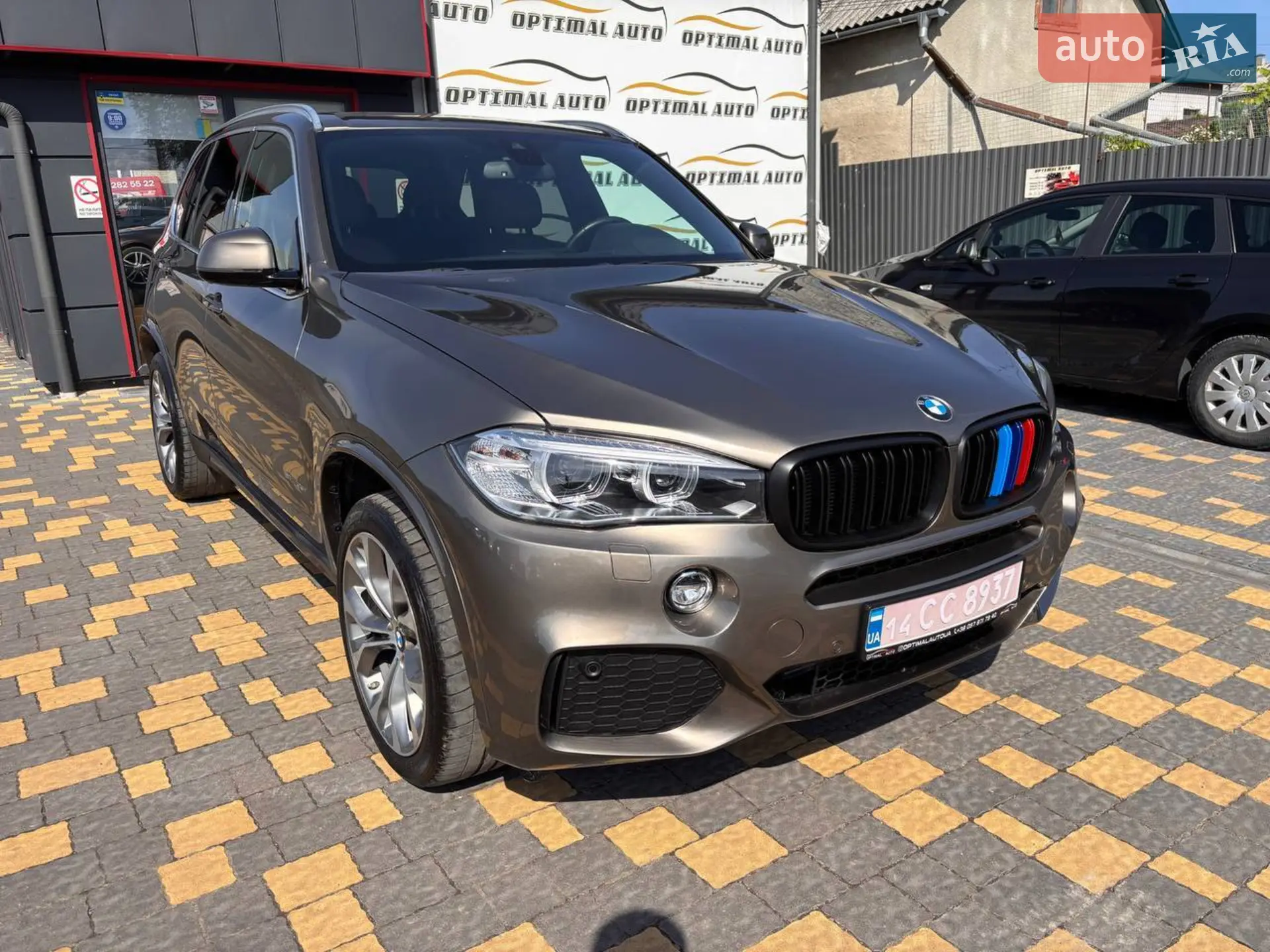 2017 BMW X5 - мініатюра 3