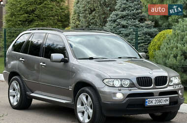 Позашляховик / Кросовер BMW X5 2004 в Рівному