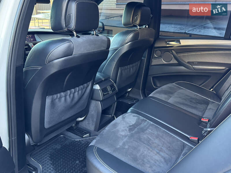 Позашляховик / Кросовер BMW X5 2013 в Вінниці