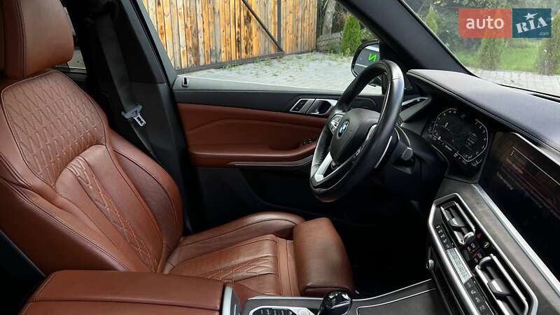 Внедорожник / Кроссовер BMW X5 2021 в Львове