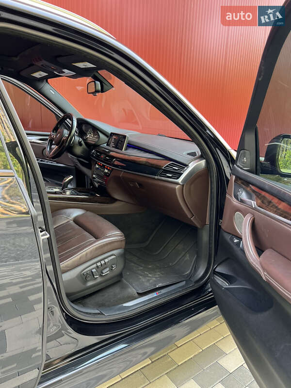 Внедорожник / Кроссовер BMW X5 2014 в Львове