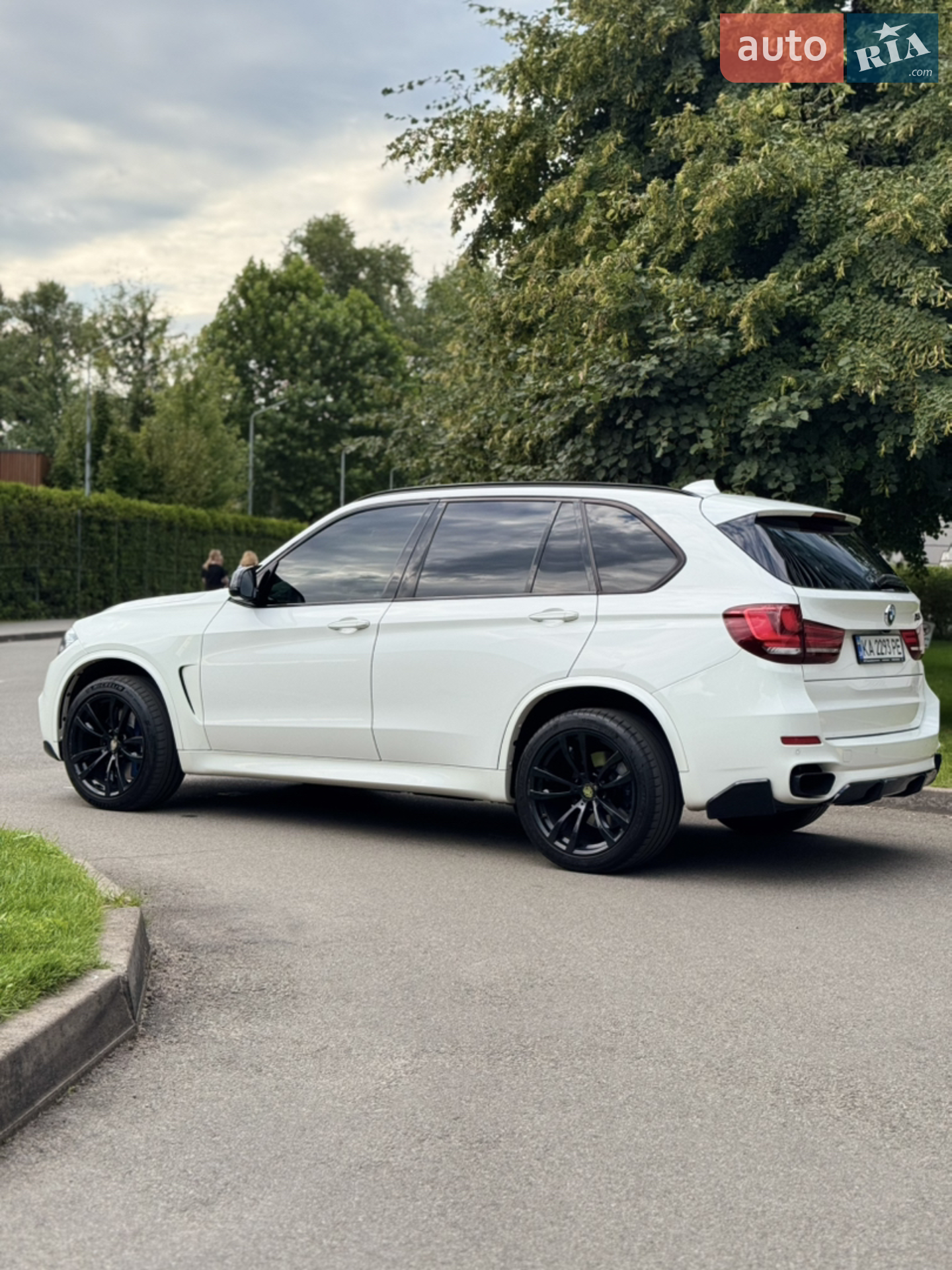 2017 BMW X5 - мініатюра 3
