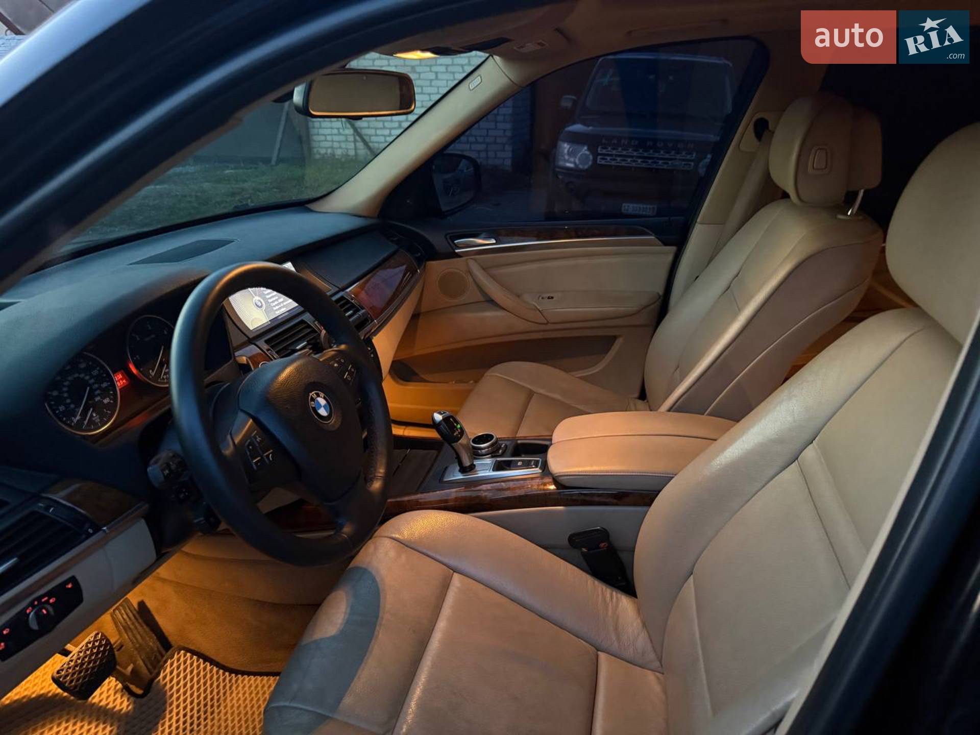 2010 BMW X5 - мініатюра 3