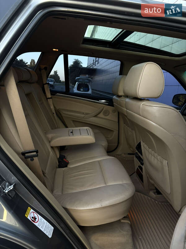Внедорожник / Кроссовер BMW X5 2007 в Киеве