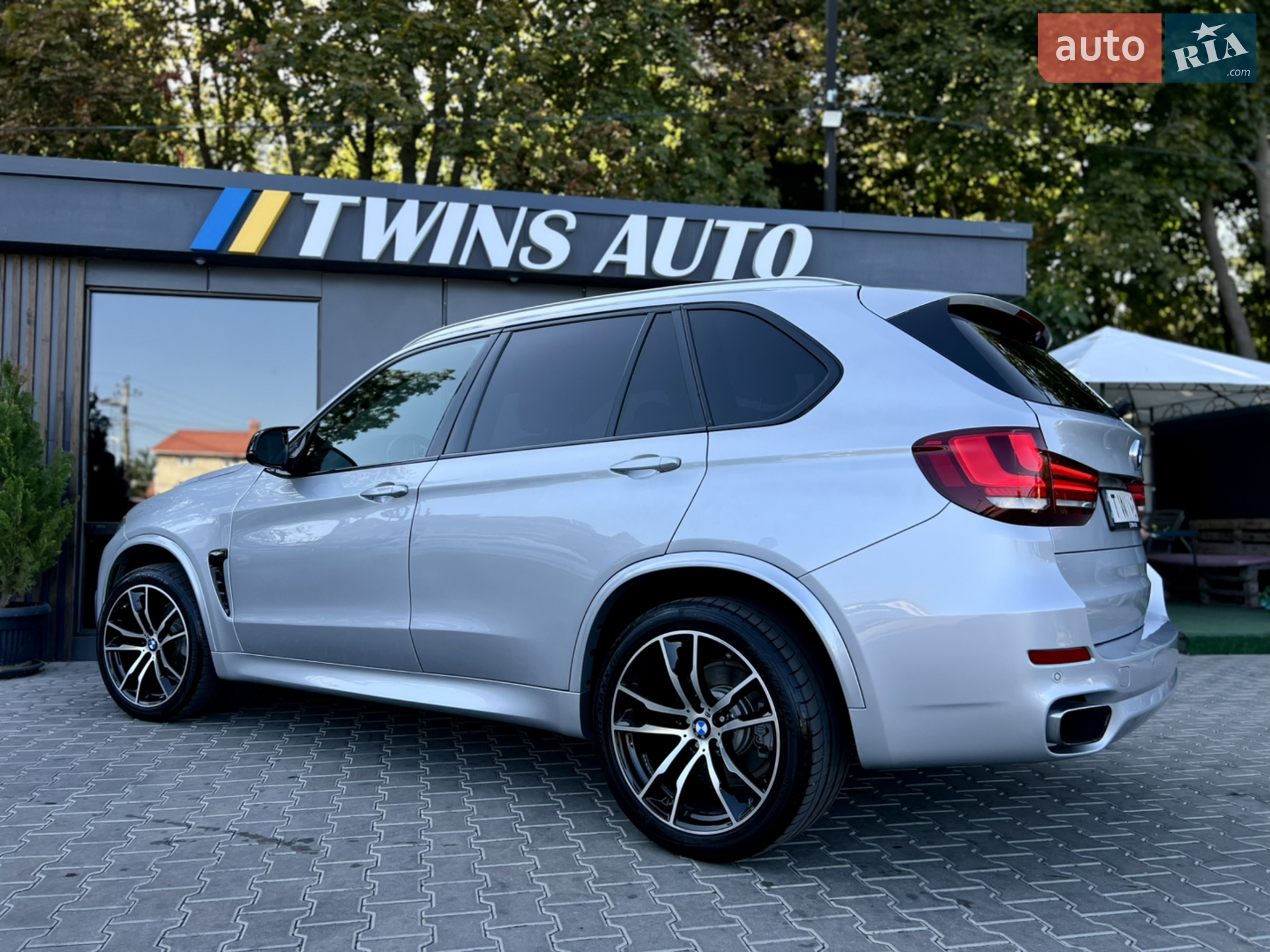 2017 BMW X5 - мініатюра 23