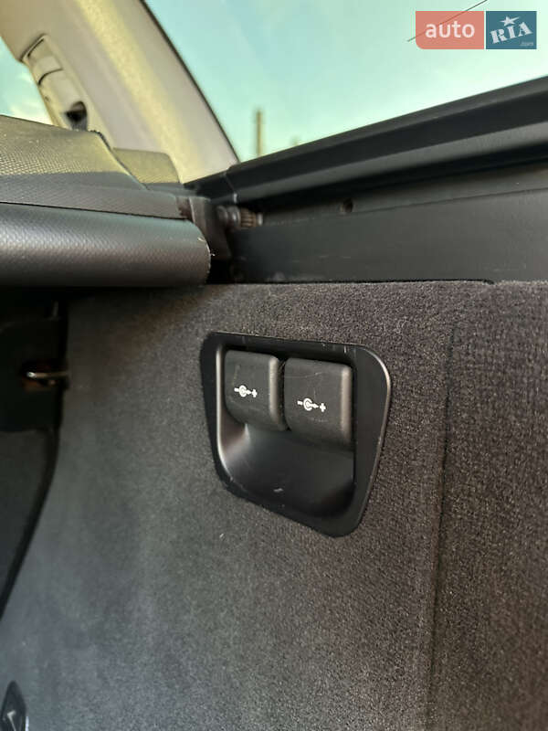 Внедорожник / Кроссовер BMW X5 2002 в Днепре