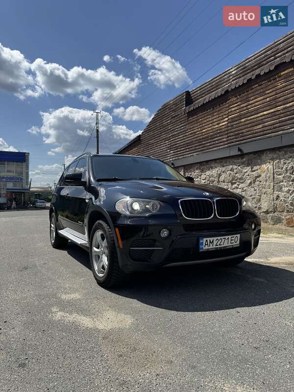 Внедорожник / Кроссовер BMW X5 2010 в Малине фото 7 Внедорожник / Кроссовер BMW X5 2010 в Малине
