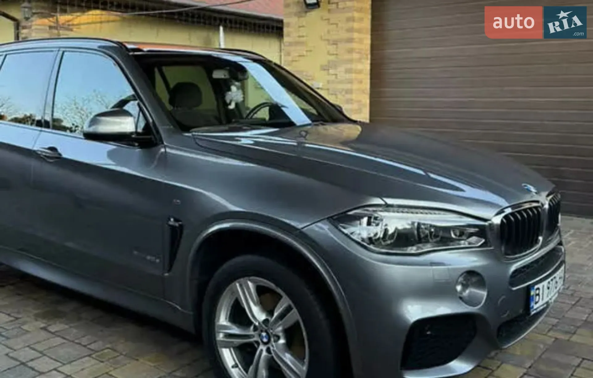 2017 BMW X5 - мініатюра 3
