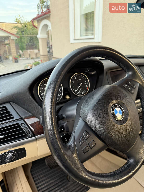 Внедорожник / Кроссовер BMW X5 2013 в Тернополе