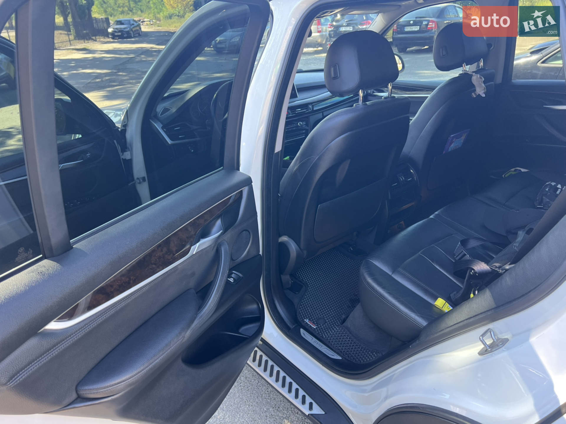 2016 BMW X5 - мініатюра 18