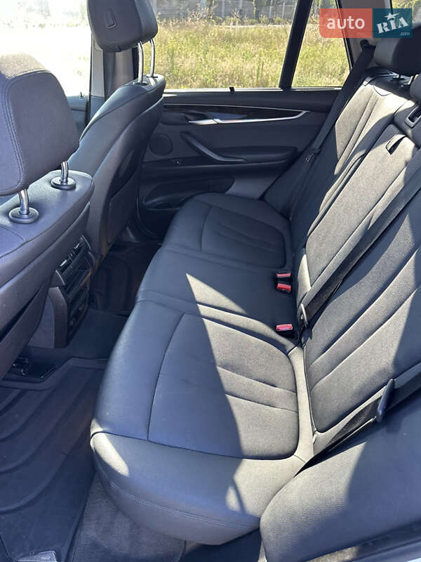 Позашляховик / Кросовер BMW X5 2016 в Києві