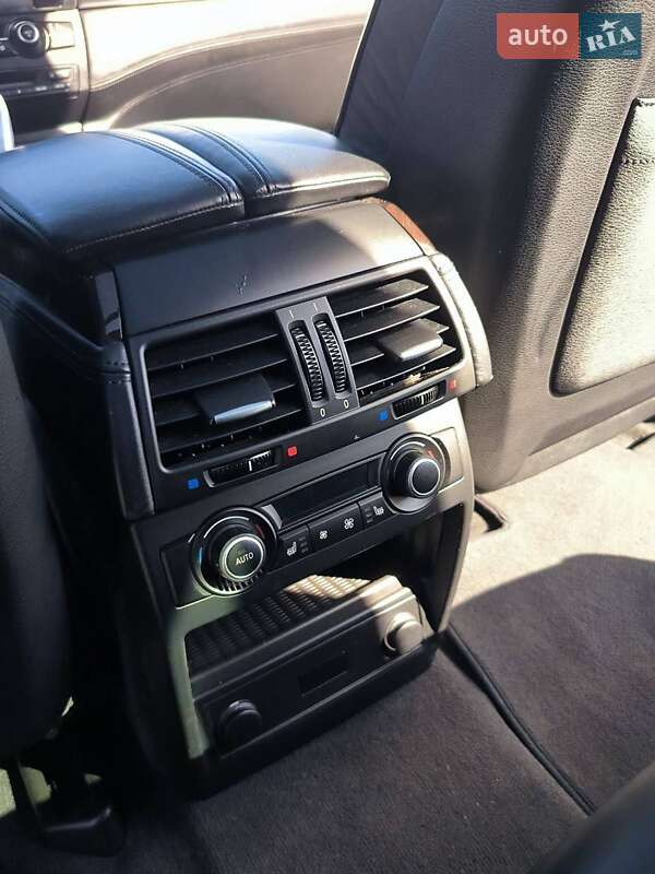 Внедорожник / Кроссовер BMW X5 2012 в Жмеринке